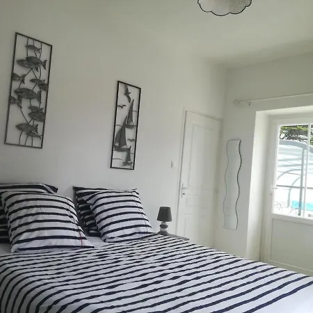 Les Balises: Seaside With In Gilles Croix De Vie Holiday home Saint-Gilles-Croix-de-Vie